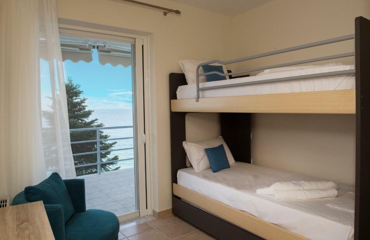 Kiveri Luxurious Seaside Apartment Extérieur photo